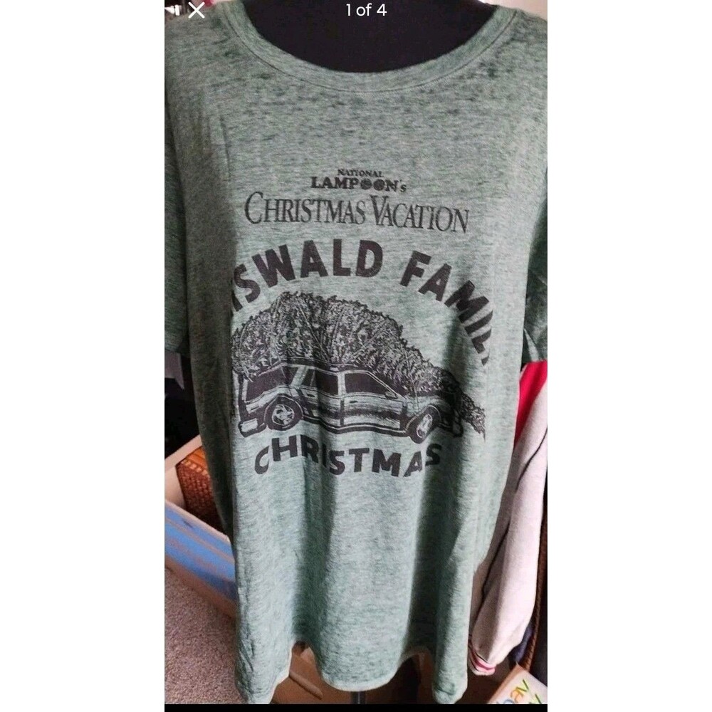 National Lampoon's Christmas T-shirt NWT